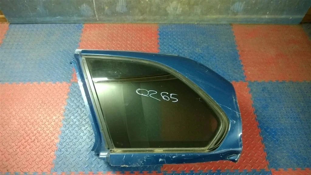 стекло кузовное глухое BMW X5 E53  M54B30 231 лс 3.0i