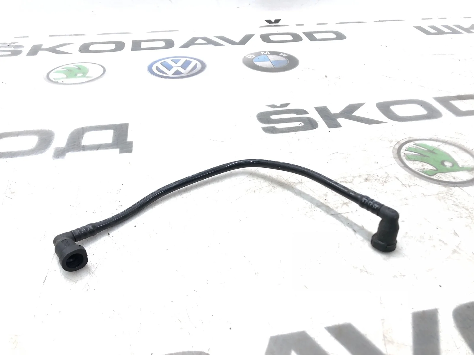 Топливная трубка Skoda Octavia 1K0201293B A5 (1Z)