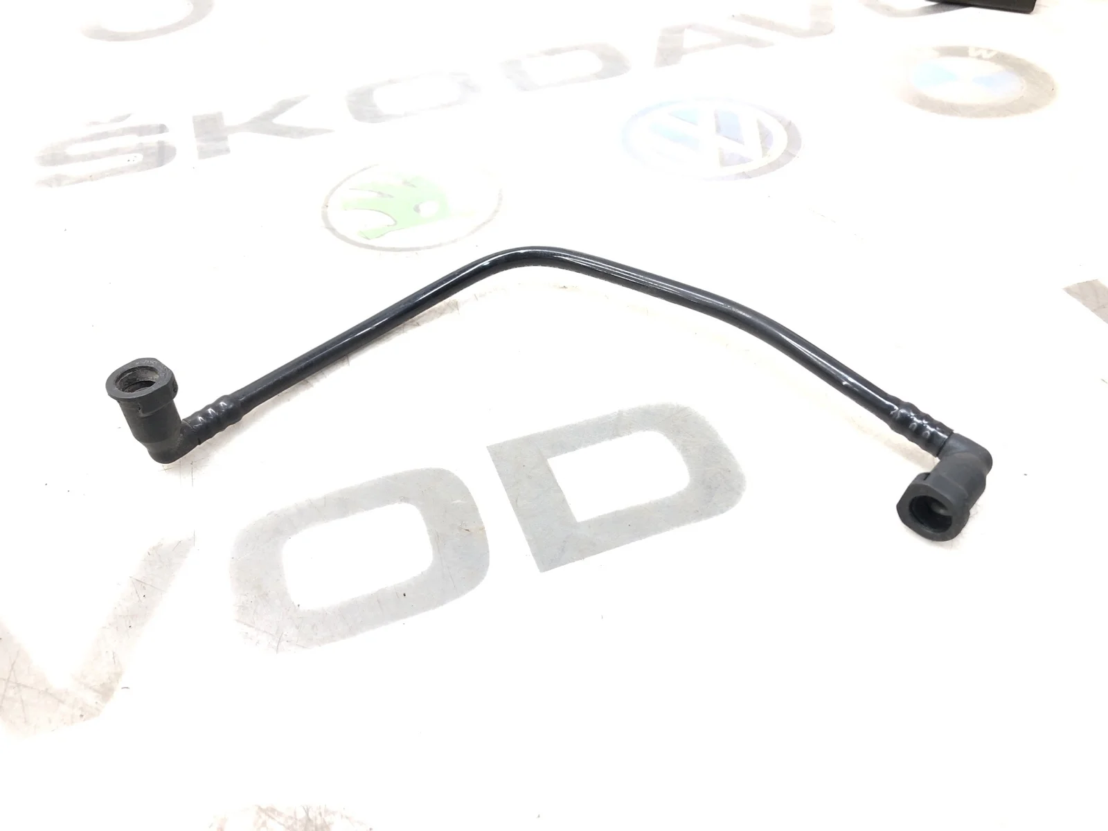 Топливная трубка Skoda Octavia 1K0201293B A5 (1Z)