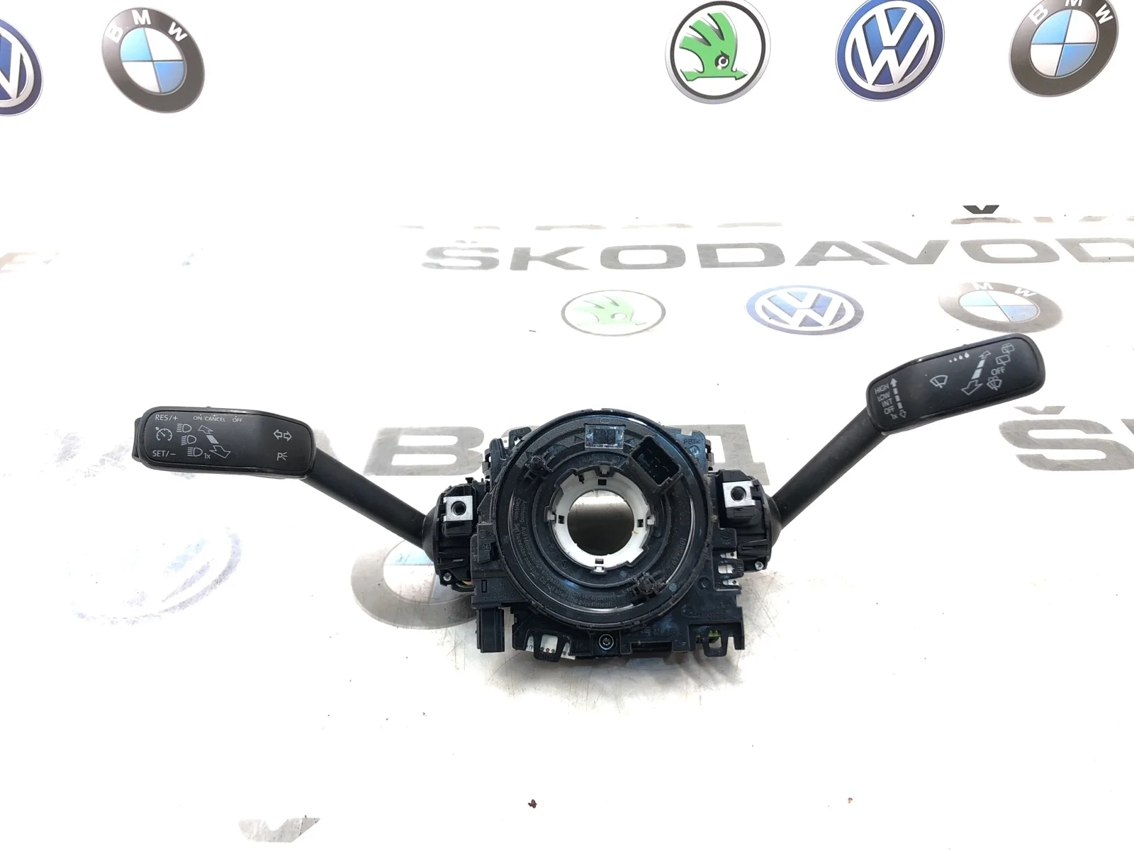 Подрулевой переключатель Skoda Octavia 5Q0953549C A7 (5E) 2.0 CKFC