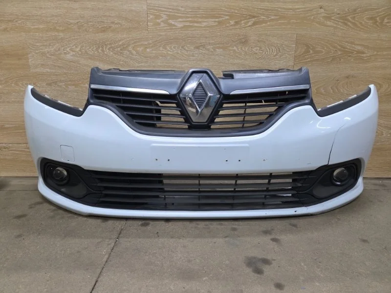 Бампер Renault Logan 2018 620228143R 2, передний