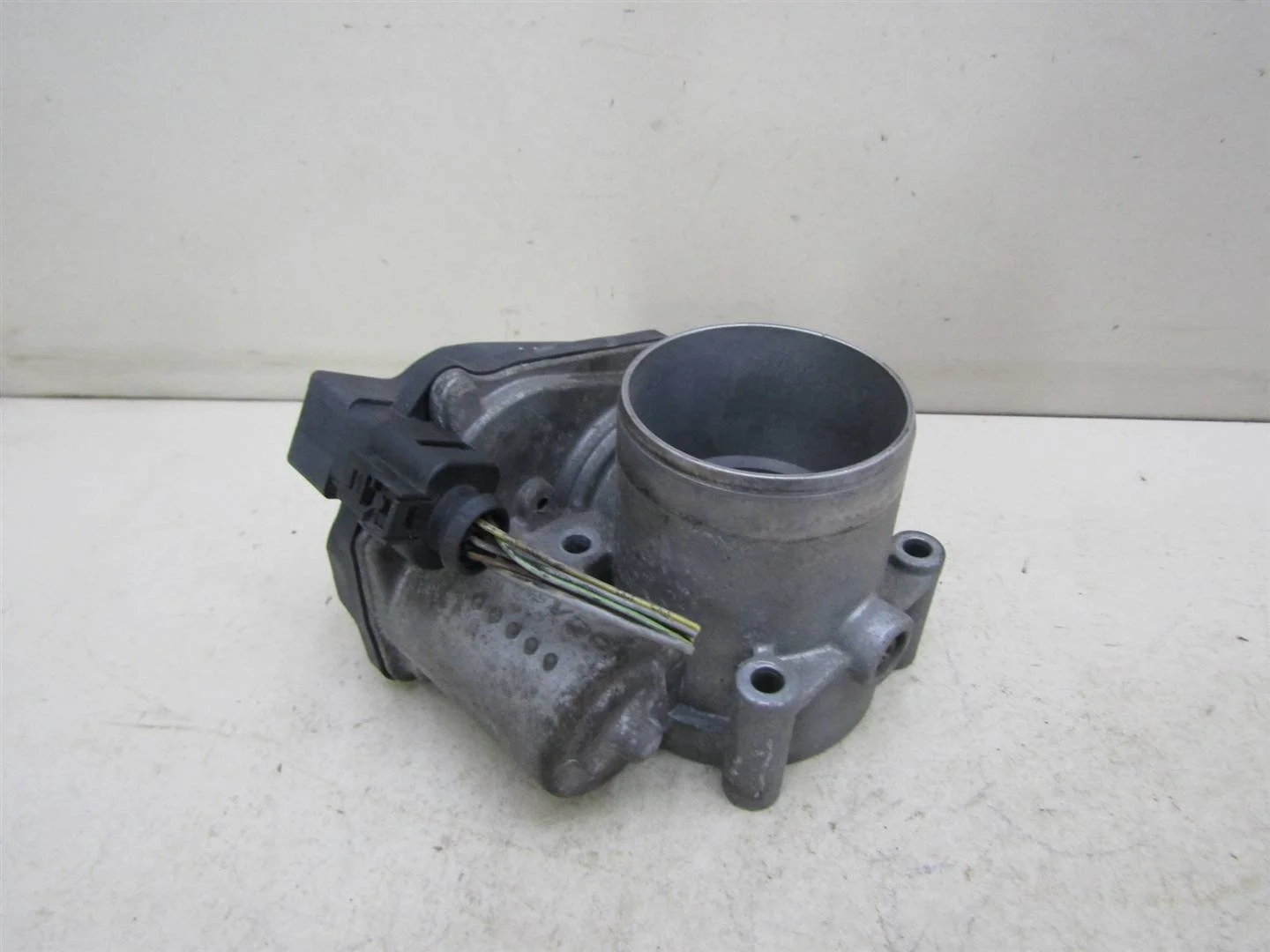 Заслонка дроссельная Skoda Octavia (A5 1Z-) 2004-2013  [03C133062C]  1.4 BUD в Вологде