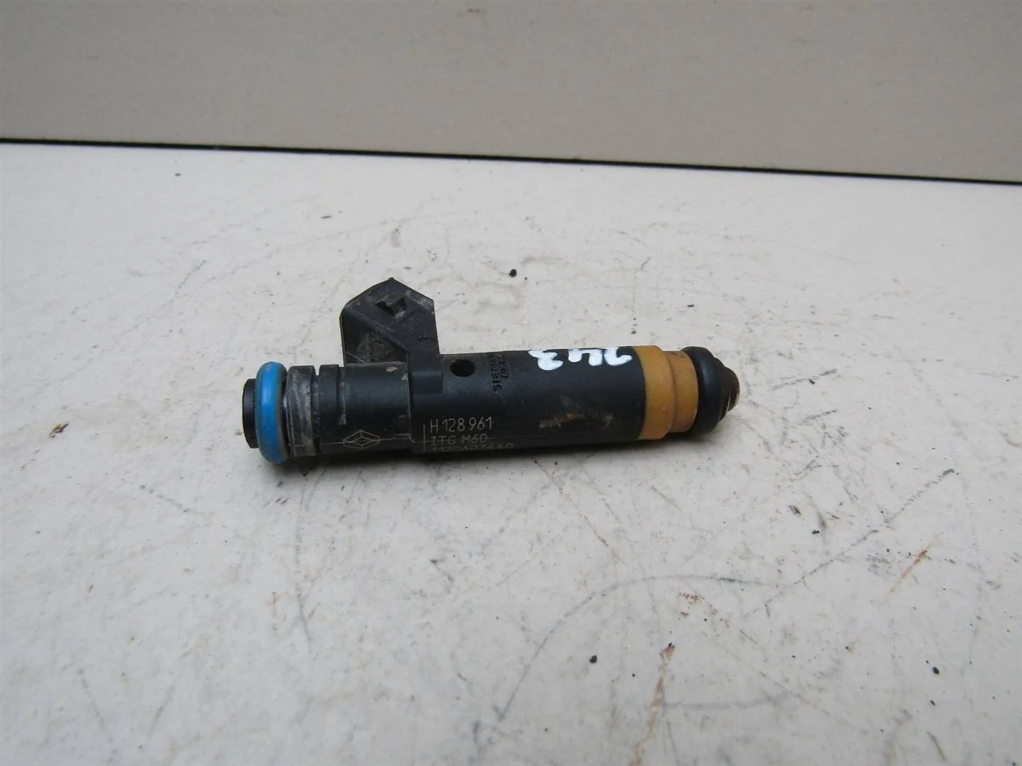 Форсунка инжекторная электрическая Renault Clio II\Symbol 1998-2008  [8200128961]  1.4 8v K7J 700 в Вологде