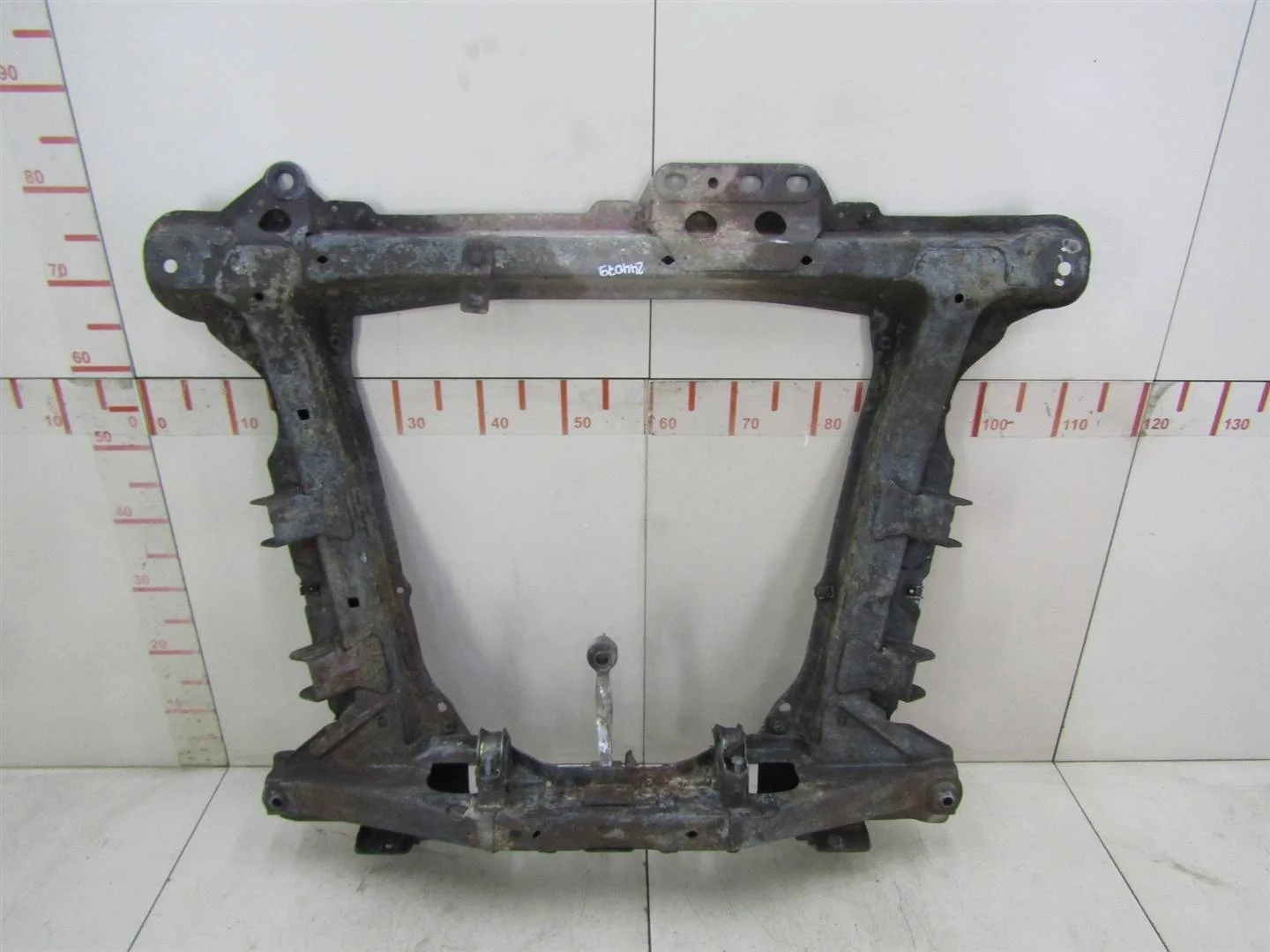 Балка подмоторная Renault Clio II\Symbol 1998-2008  [8200741075]  1.4 8v K7J 700 в Вологде