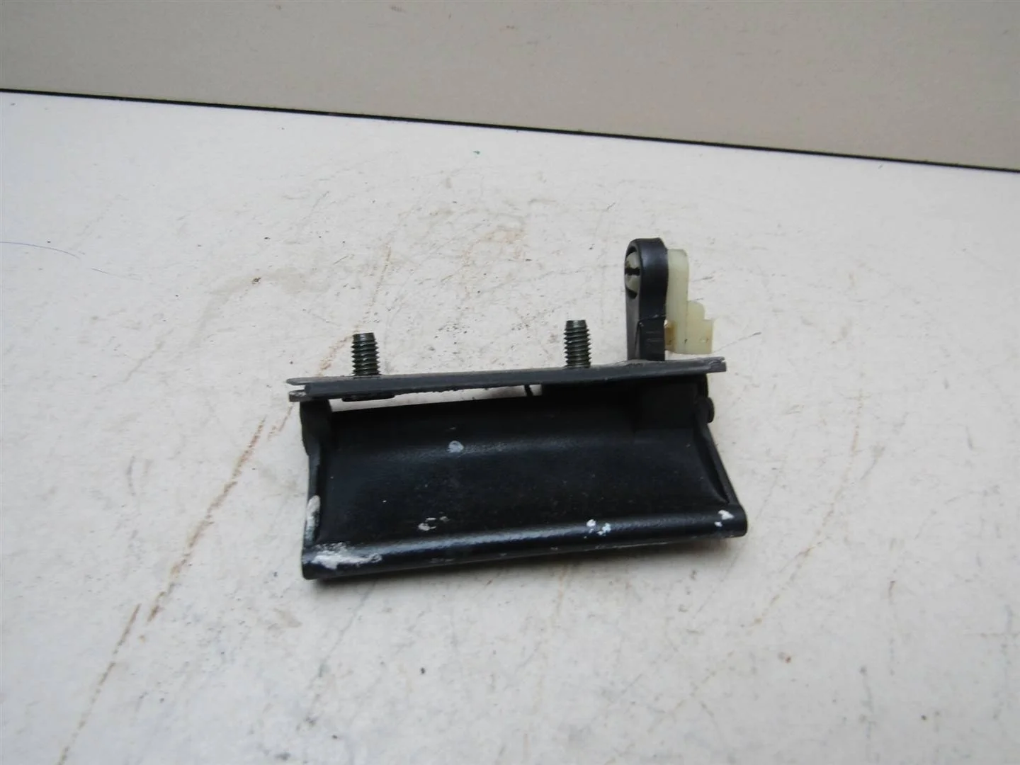 Ручка двери багажника наружная Hyundai Matrix 2001-2010  [8172025020]  в Вологде