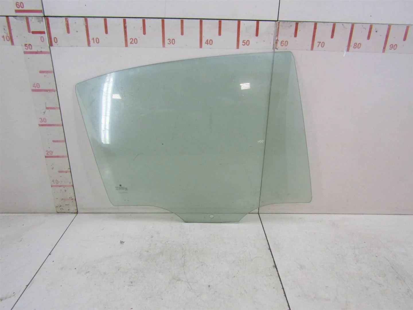 Стекло двери задней правой Skoda Octavia (A5 1Z-) 2004-2013  [1Z5845206C]  в Вологде