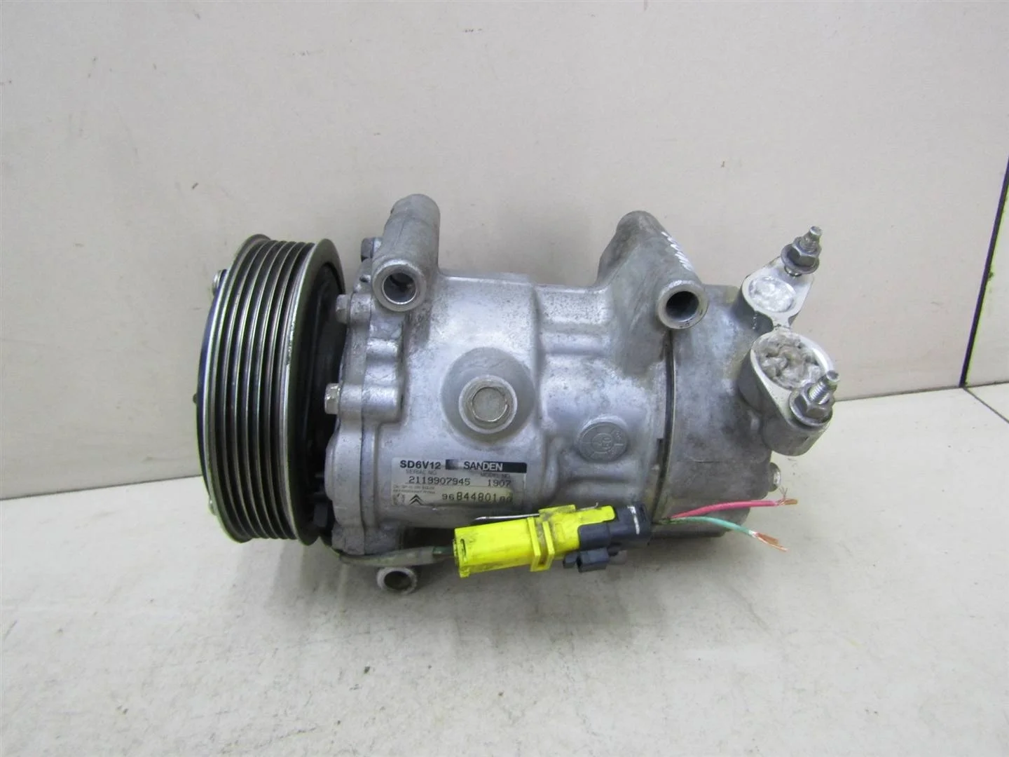 Компрессор системы кондиционирования Peugeot 206 1998-2012  [6453XQ]  в Вологде