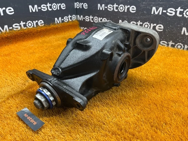 Редуктор Bmw X5 2013 7636992 F15 N57D30A, задний