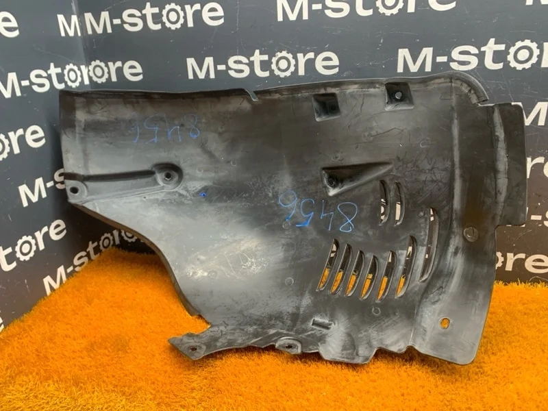 Подкрылок Mercedes-Benz E-Class 2008 A2116980230 W211 272.922, передний правый