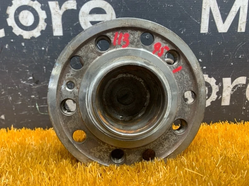 Ступица Mercedes-Benz C-Class 2014 A2053340400 W205 274.920, передняя правая