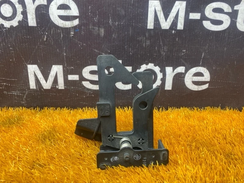 Замок капота Mercedes-Benz Glk-Class 2010 A2048800064 X204 272.948