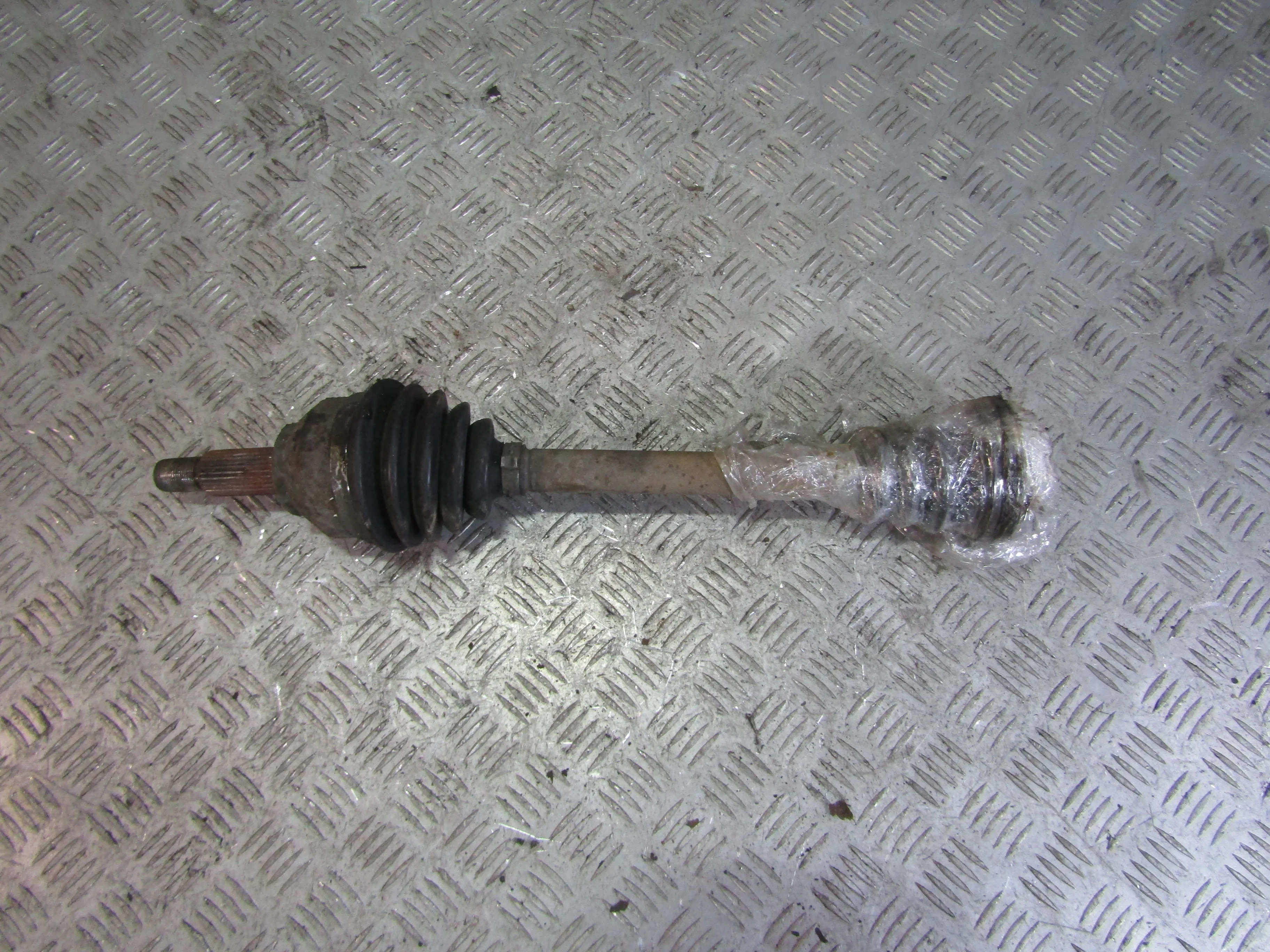 Полуось передняя левая (Привод) JAGUAR X-type I (