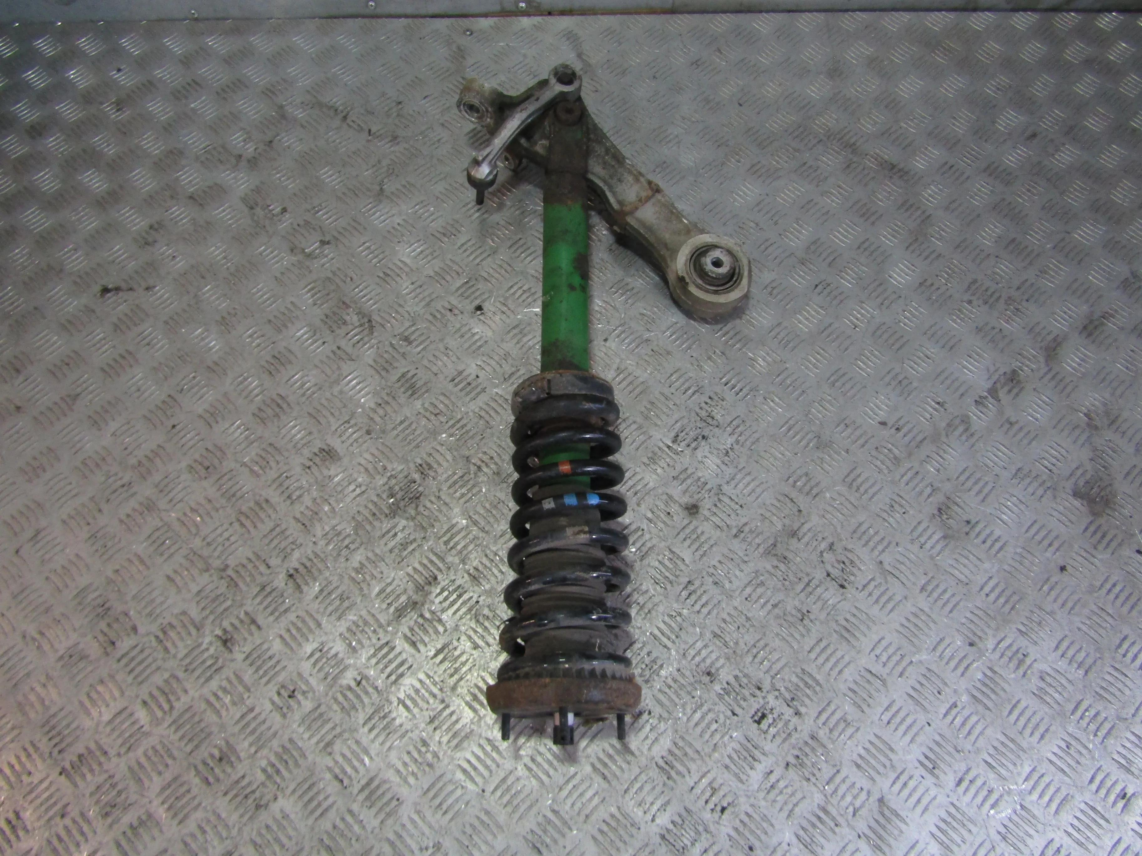 Амортизатор передний JAGUAR XF I рестайлинг (2011