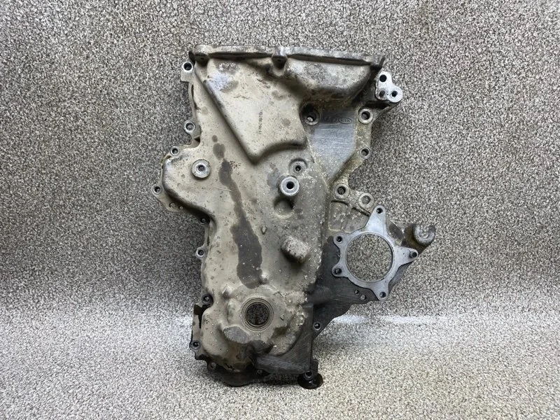 Крышка двигателя Hyundai Solaris 2011 213502B000 1.4 G4FA MT