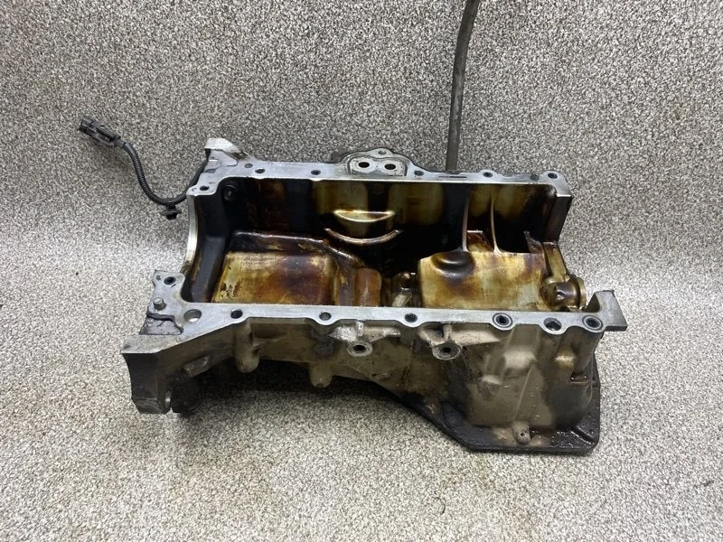 Поддон двигателя Hyundai Solaris 2011 211352B020 1.4 G4FA MT