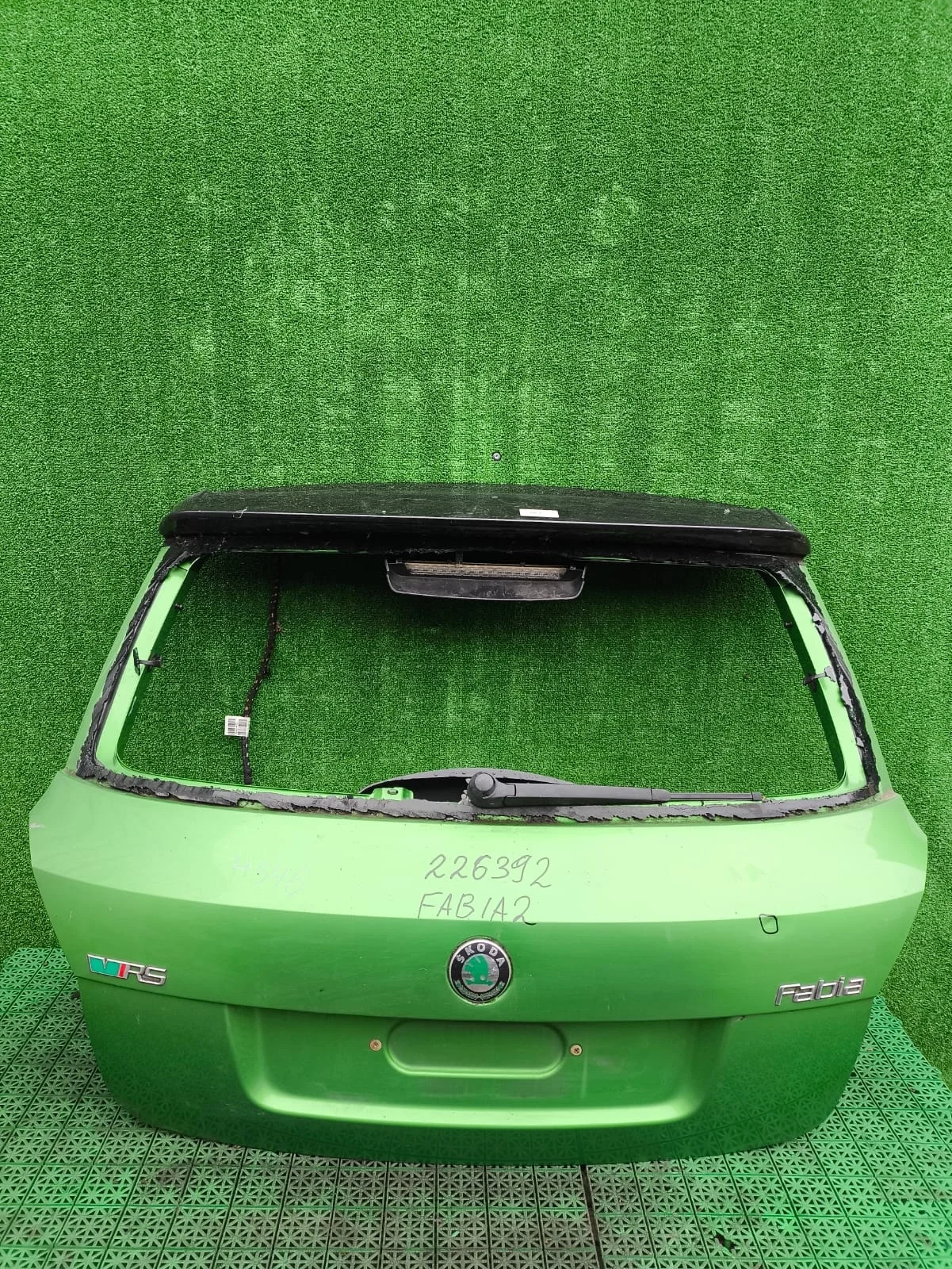 Крышка багажника SKODA FABIA 2007- хэтчбек зелёная б/у FABIA 2(2007-2015)