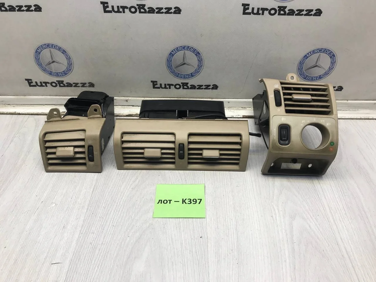 Дефлектор обдува салона Mercedes W210