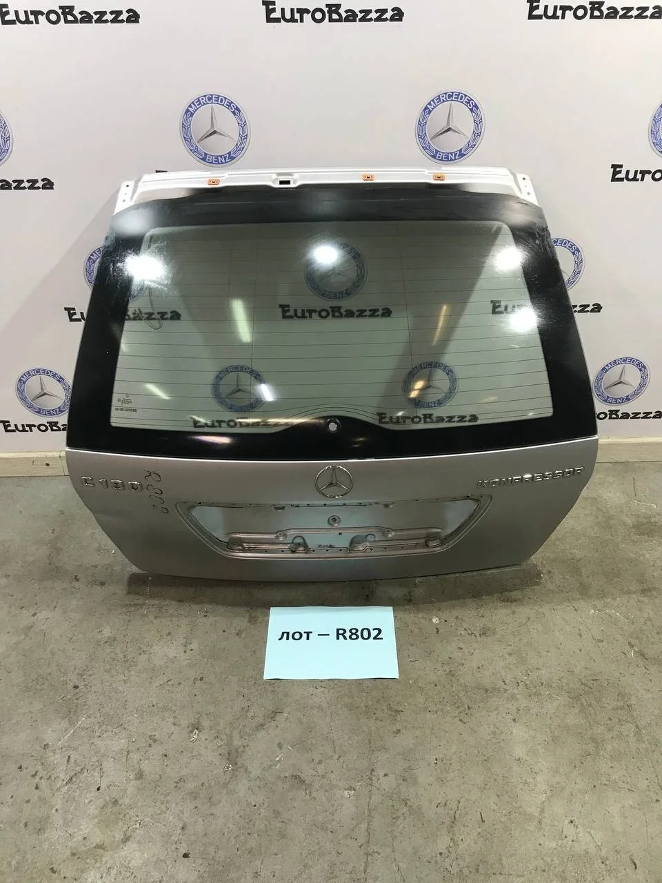 Крышка багажника Mercedes W203