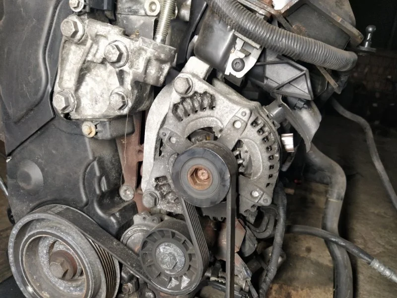 Генератор Ford Kuga 1 (08-12)