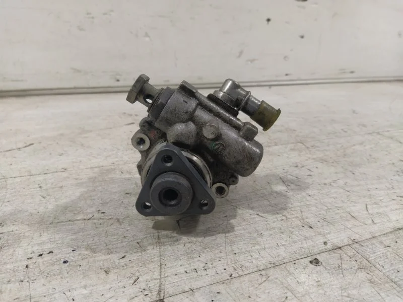 Насос гидроусилителя AUDI A6 [C5] (1997-2004)