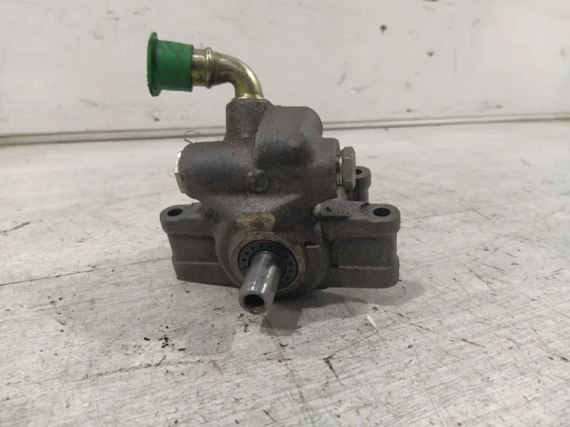 Насос гидроусилителя Ford Fusion (01-12) 1.4-1