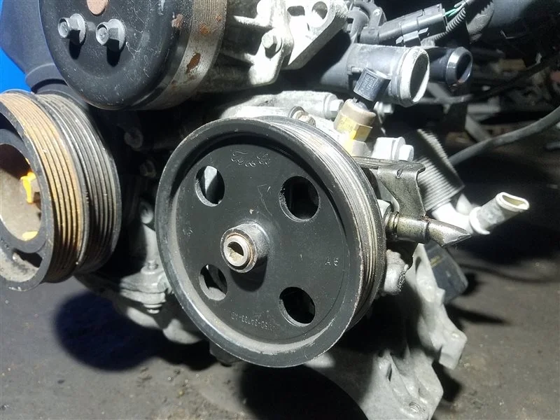 Насос гидроусилителя Ford Focus 2 (04-08) 1.6L