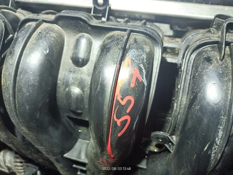 Коллектор впускной Ford Focus 2 (04-08) СЕДАН 1.8L