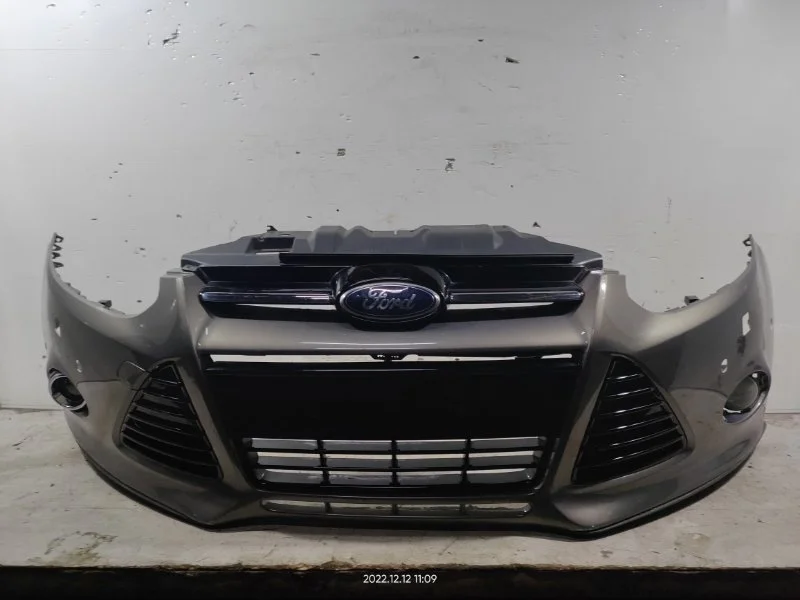 Бампер передний Ford Focus 3 (11-14) 2012