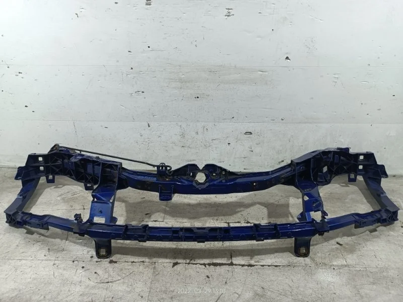 Панель передняя (телевизор) Ford Focus 2 ST