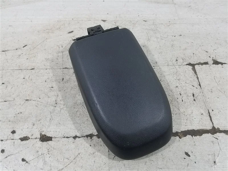 Крышка подлокотника Ford Focus 2 (08-11) 2008