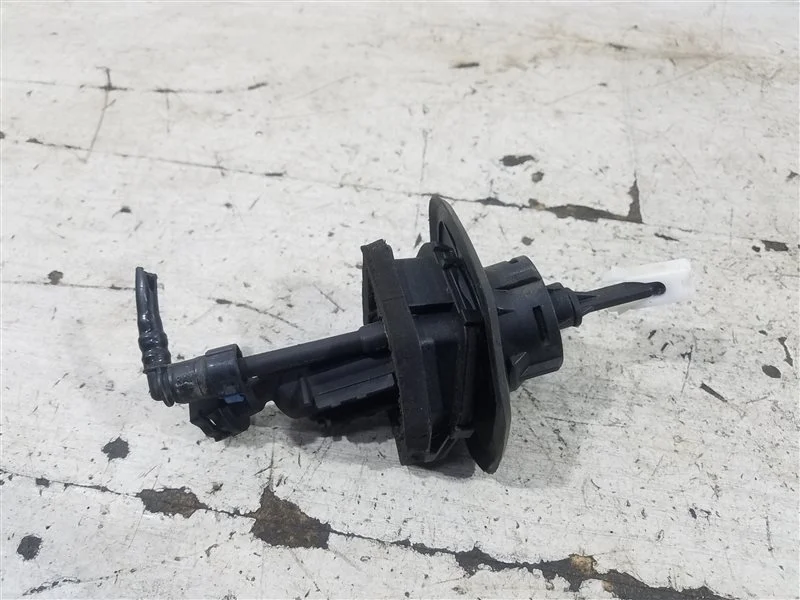 Главный цилиндр сцепления Ford Focus 3 (11-14)