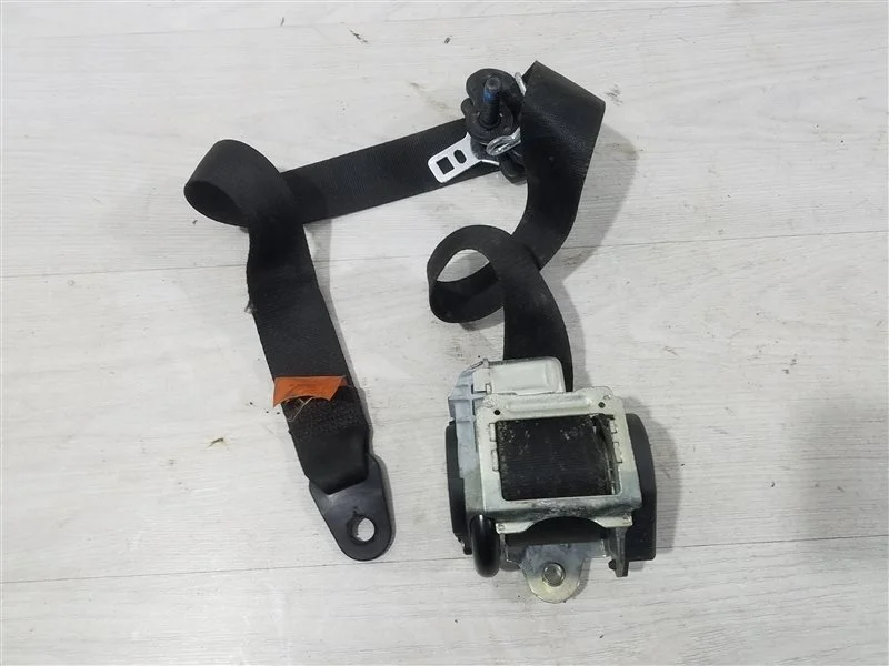 Ремень безопасности пер левый Ford S-MAX (06-15)