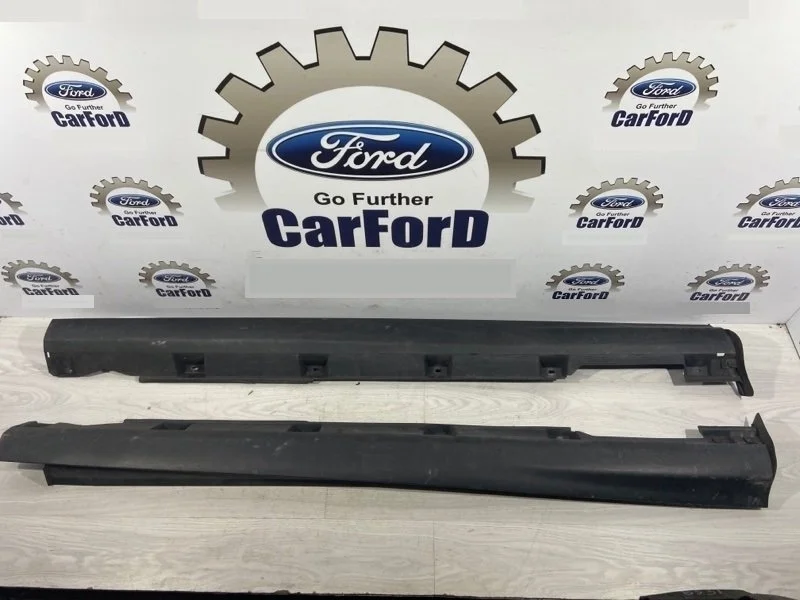 Накладка на порог (наружная) Ford Focus 3 (14-19)