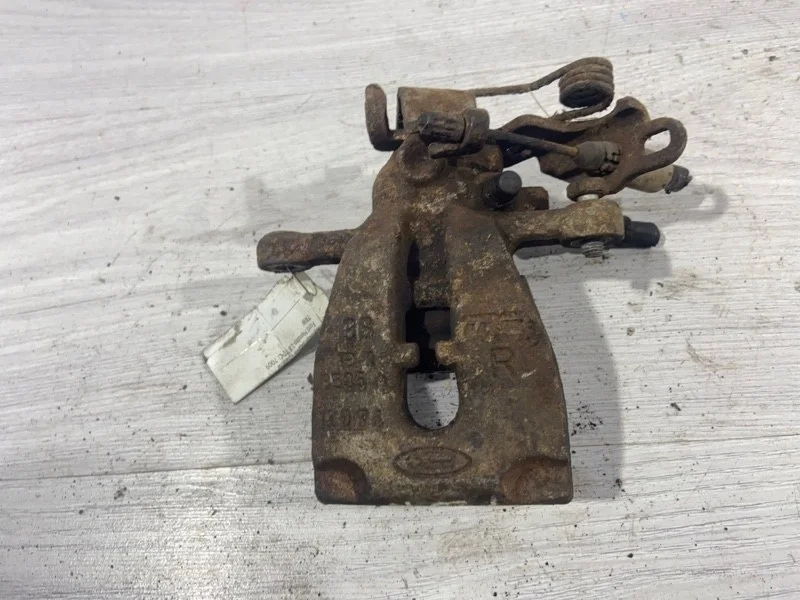 Суппорт задний правый Ford Mondeo 4 (07-14) ХЕЧБЕК