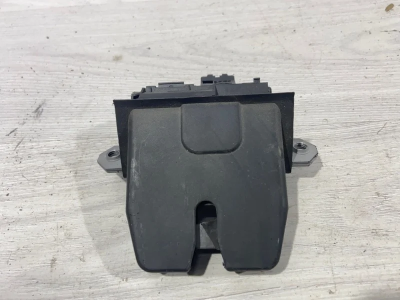 Замок багажника Ford Mondeo 4 (07-14) ХЭТЧБЕК 2.0L