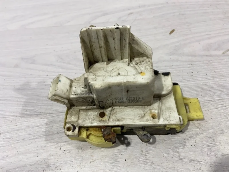 Замок двери передней левой Ford FOCUS 1 USA