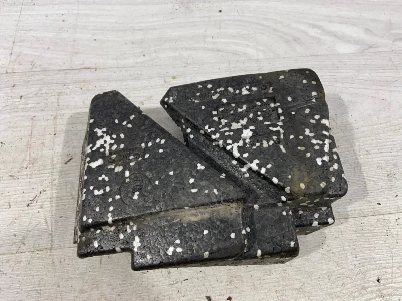 Наполнитель переднего бампера левый Ford Focus 3