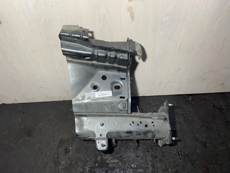 Лонжерон передний левый Ford Focus 3 (14-19)