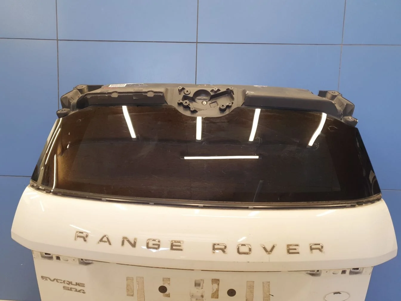 Стекло двери багажника для Land Rover Range Rover Evoque 2011-2018