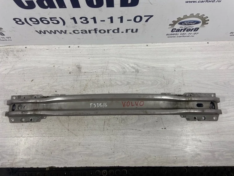 Усилитель переднего бампера Volvo XC70 2008
