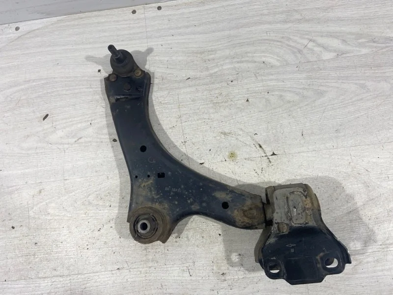 Рычаг передний правый Ford Galaxy (06-15) LMV 2.0L