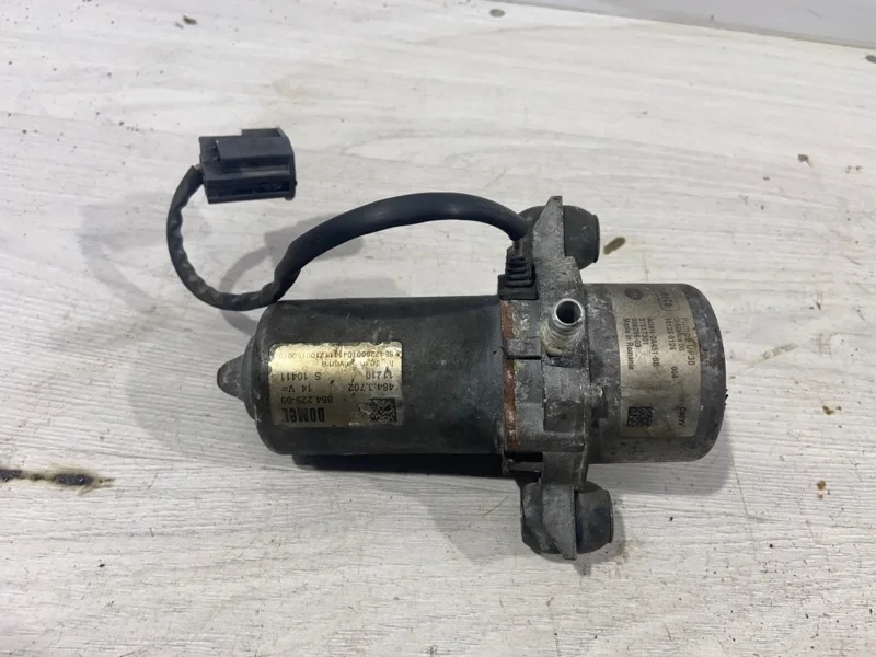 Насос вакуумный Ford Galaxy (06-15) LMV 2.0L