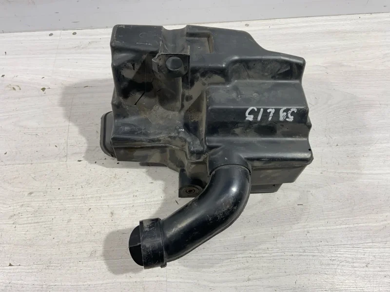 Резонатор воздушного фильтра FORD Focus 2 (08-11)