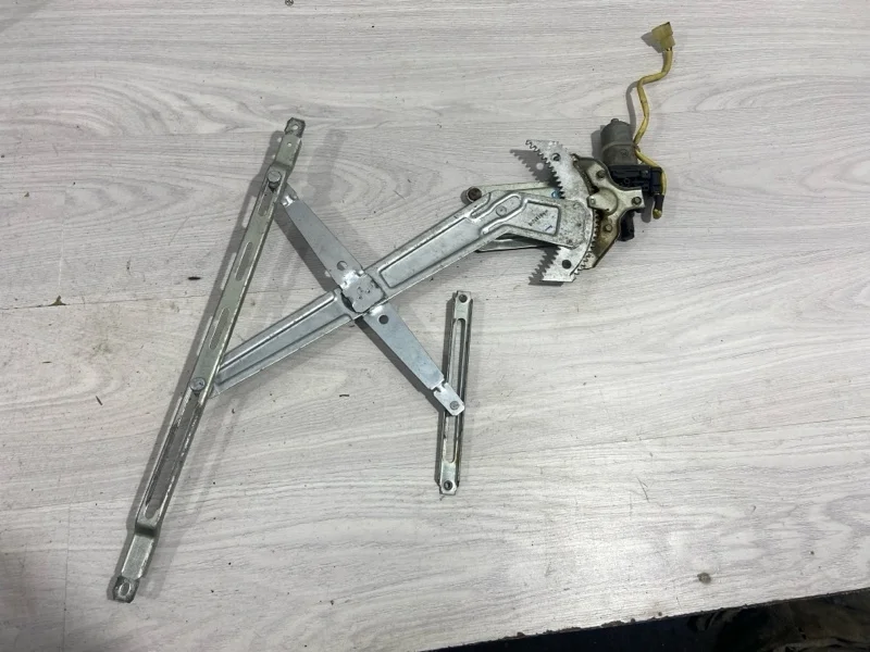 Стеклоподъёмник передний правый Ford Ranger