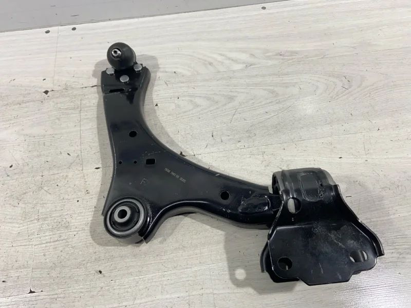 Рычаг передний правый Ford Mondeo 4 (07-14) СЕДАН