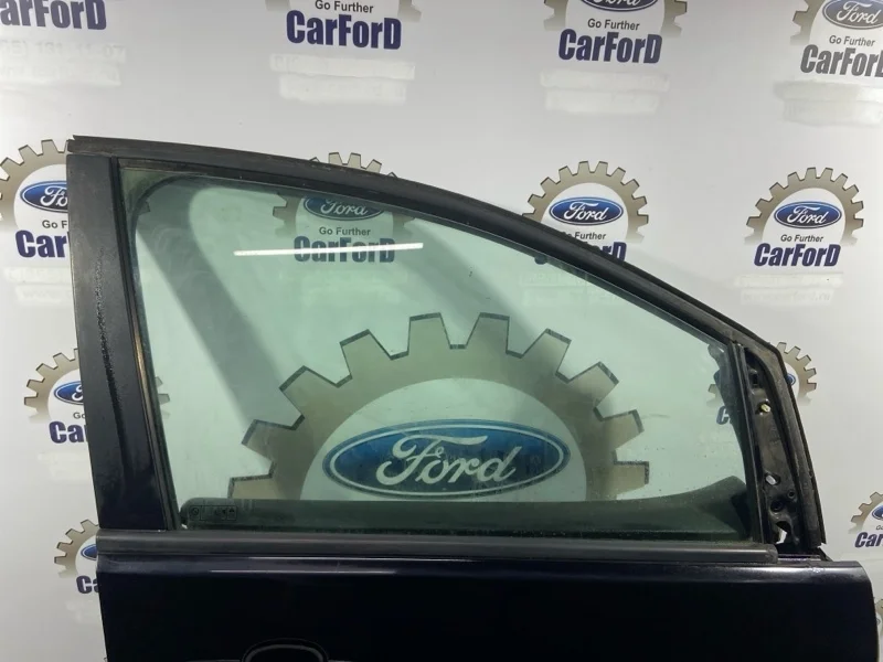 Стекло двери передней правой Ford C-MAX (07-10)