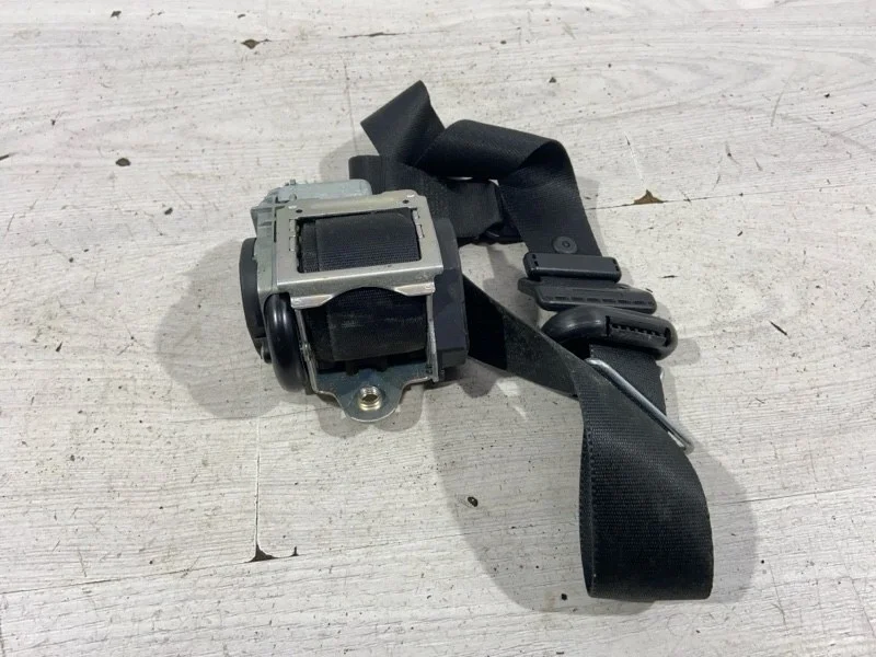 Ремень безопасности пер левый Ford S-MAX (06-15)