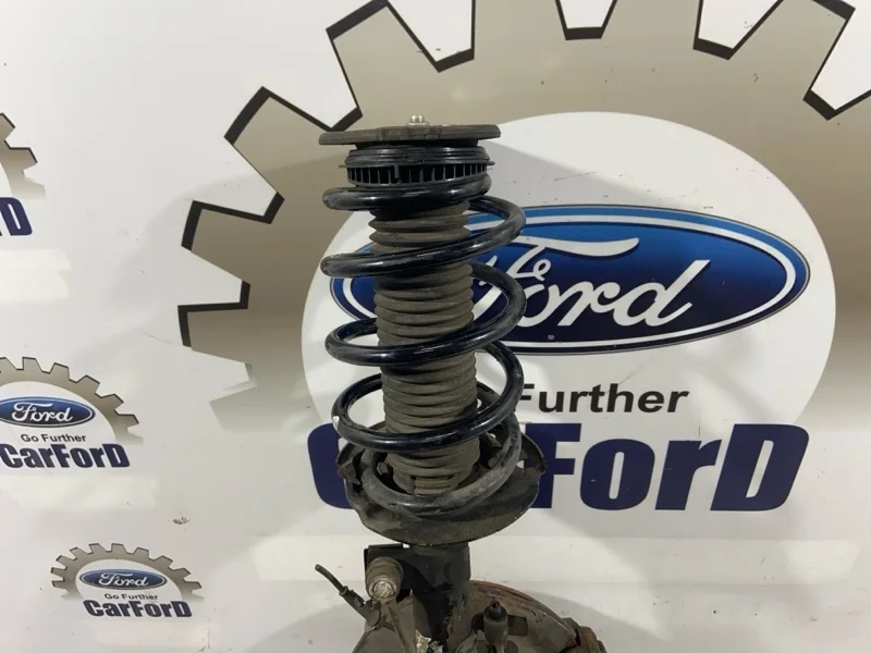 Амортизатор передний левый Ford Kuga 2 (12-19) SUV