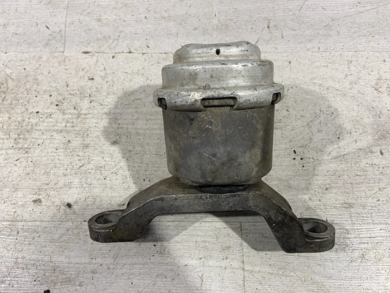 Опора двигателя правая FORD Mondeo 4 (07-14)