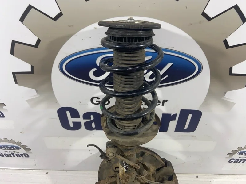 Амортизатор передний левый Ford Kuga 2 (12-19) SUV